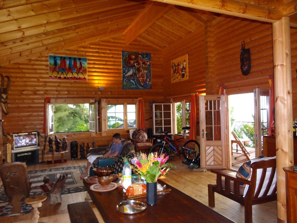 Le Chalet De La Fontaine Saint Leu Buitenkant foto